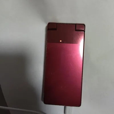 AQUOS ケータイ 501SH」の