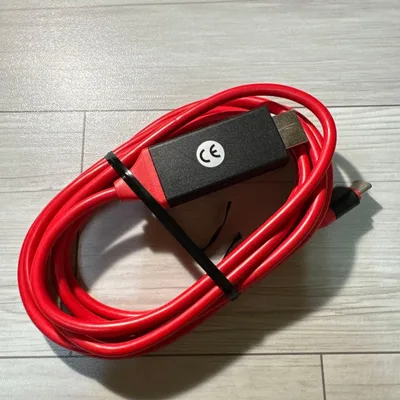 USB Type-C to HDMI 変換ケーブル レッド