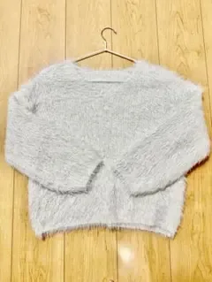 【新品】ニット Vネック シャギー 長袖 ホワイト 白 ラメ GRL風