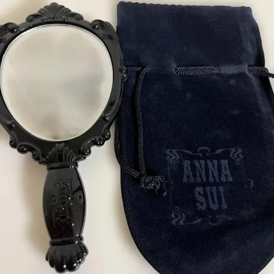 【新品未使用】ANNA SUI ハンドミラー 手鏡 ブラック&ヘアーコーム