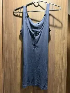 Brandy Melville タンクトップ ネイビー(紺)9月13まで!