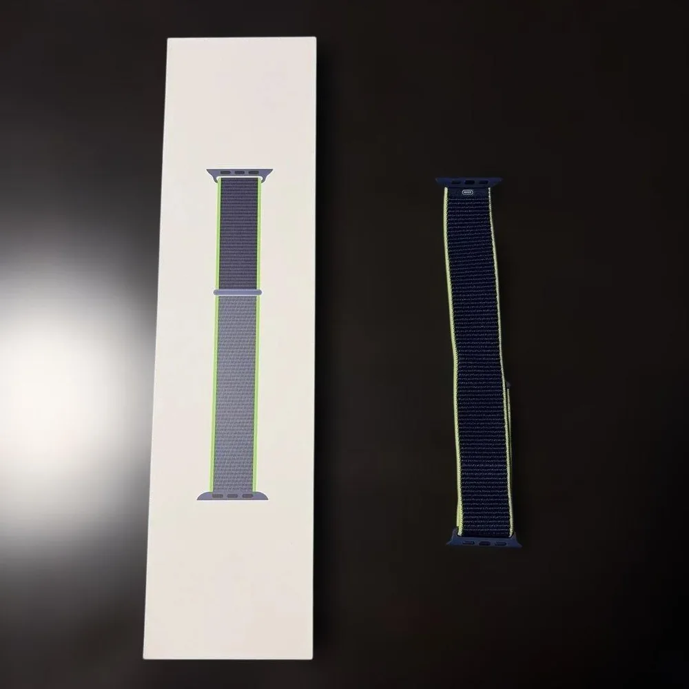 Apple Watch スポーツループ ネオンライム