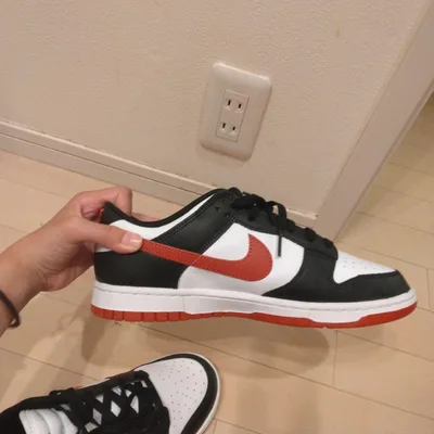 NIKE Dunk Low สีดำ สีขาว สีส้ม