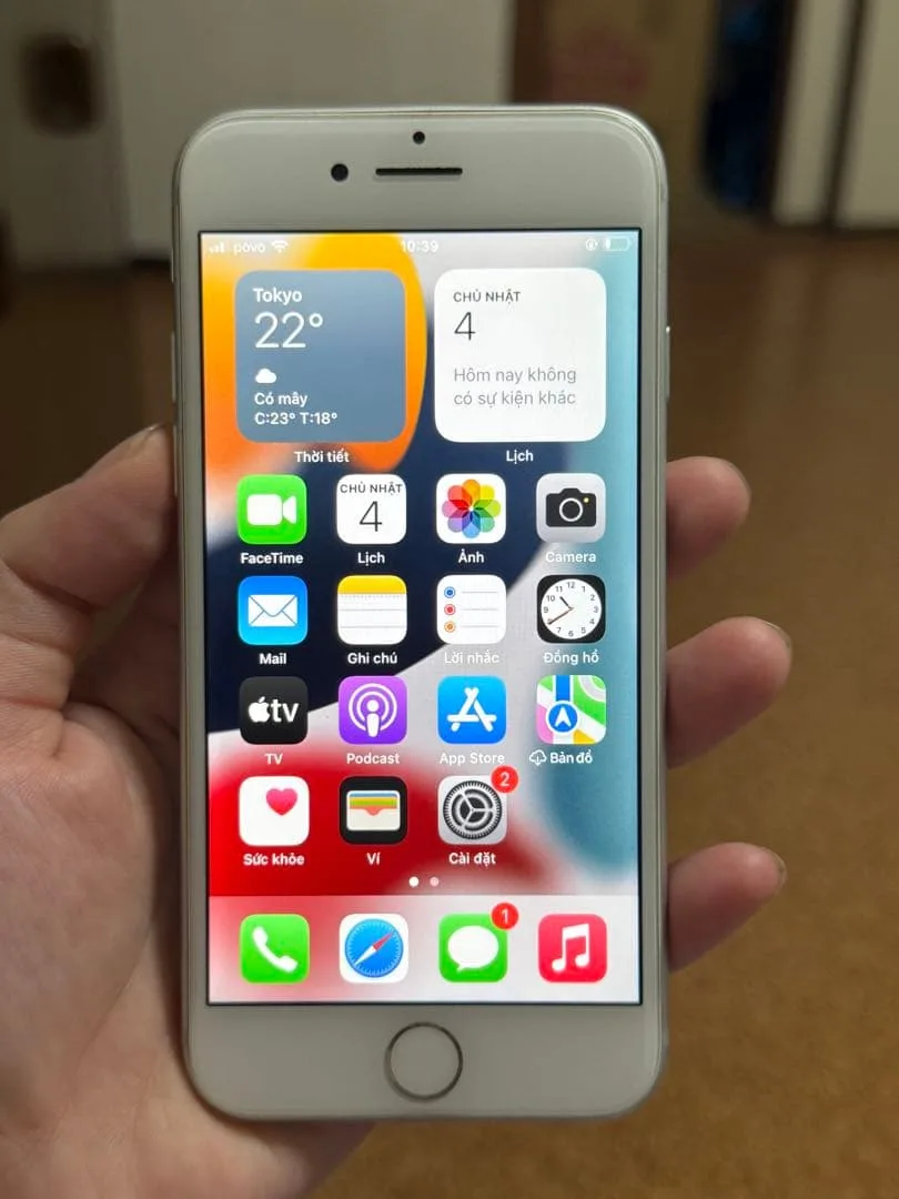 Apple iPhone 7 シルバー 128GB