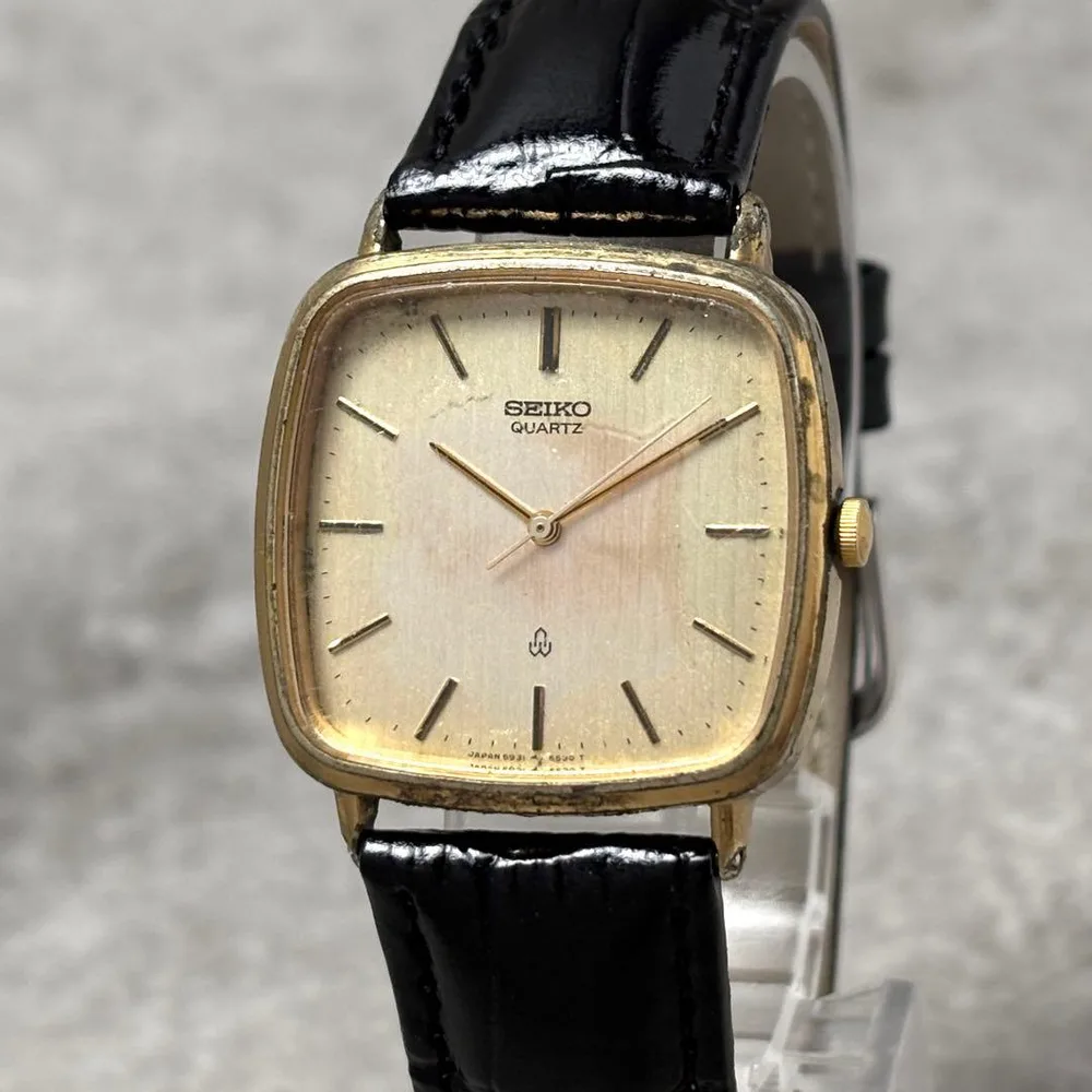 SEIKO セイコー 腕時計 リネン文字盤 絹目調 スクエア ゴールド 稼働品◎