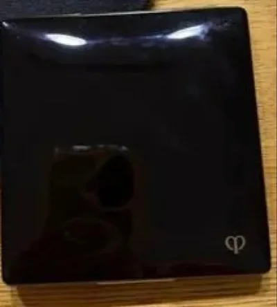 クレドポーボーテ プードルコンパクトエサンシエルn