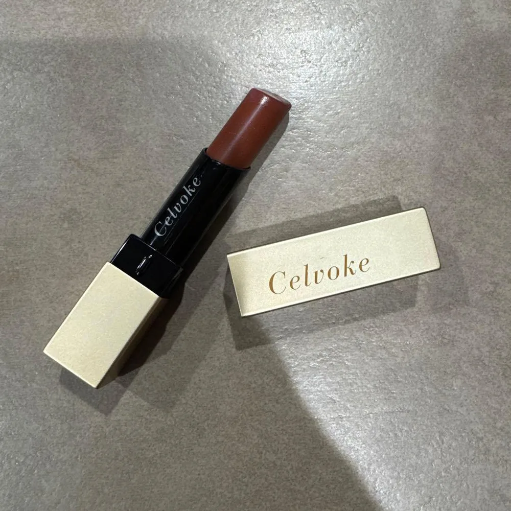 Celvoke リップスティック 07