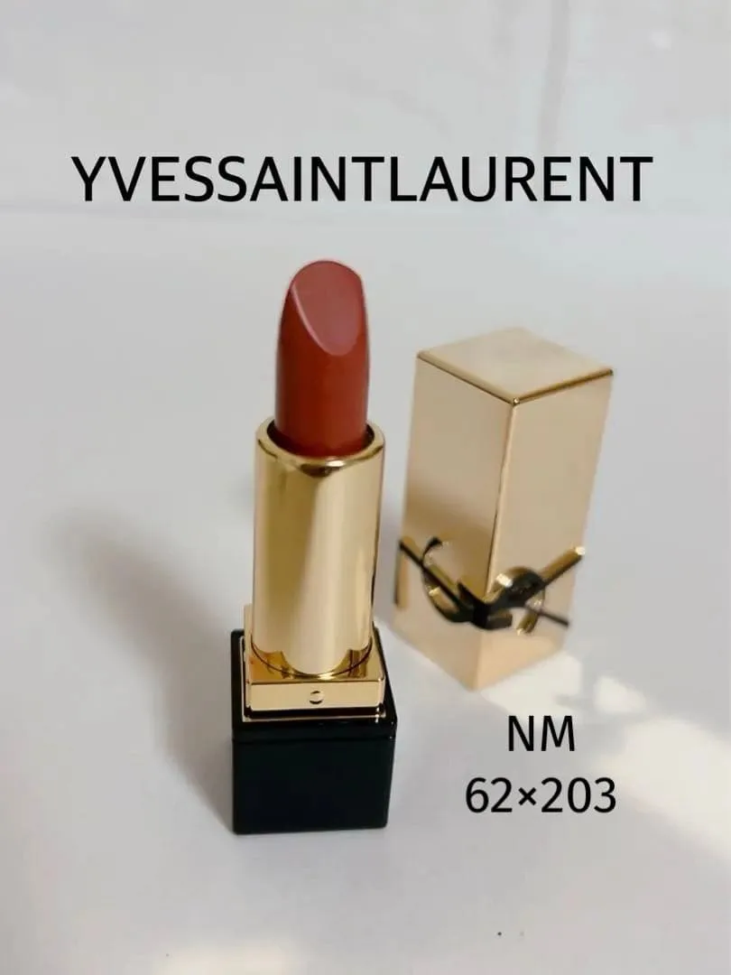 YVESSAINTLAURENT ルージュ ピュールクチュール NM