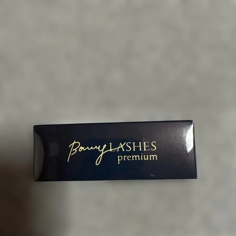Bonny LASHES premium まつ毛美容液