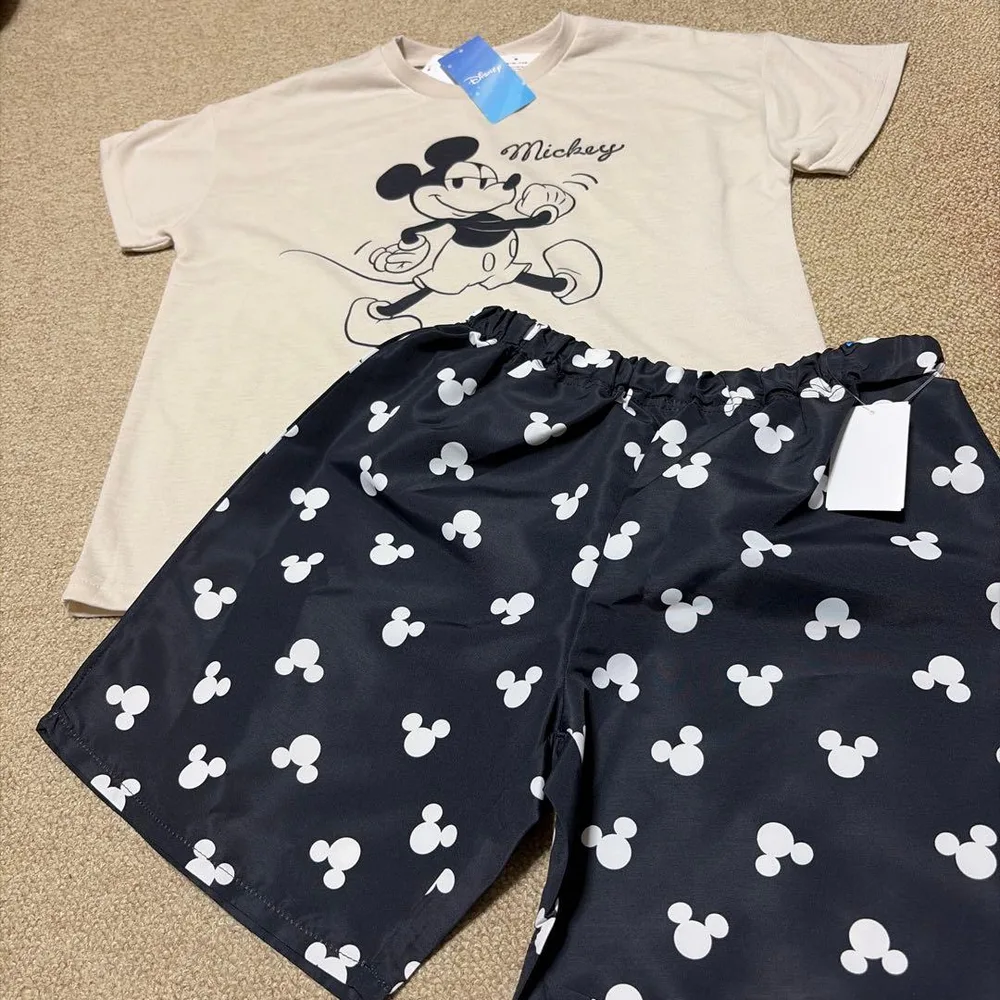 ディズニー ミッキーマウス セットアップ 140センチ 新品