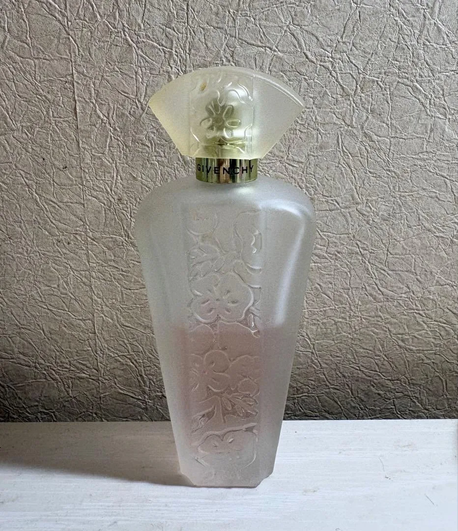 GIVENCHY ジャルダン ダンテルディ オーデトワレ 香水