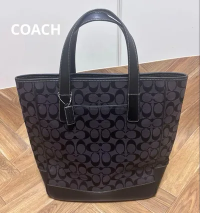 COACH Coach Signature Tote Bag สีดำ
