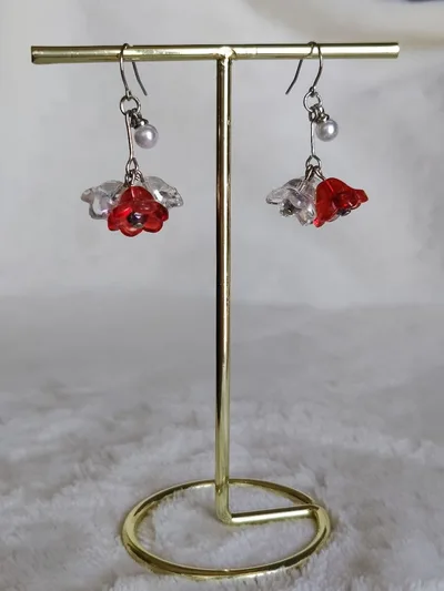 ハンドメイド ピアス レッド フラワー