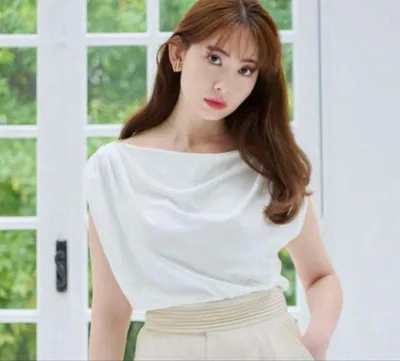 Her lip to Venus Top オフホワイト