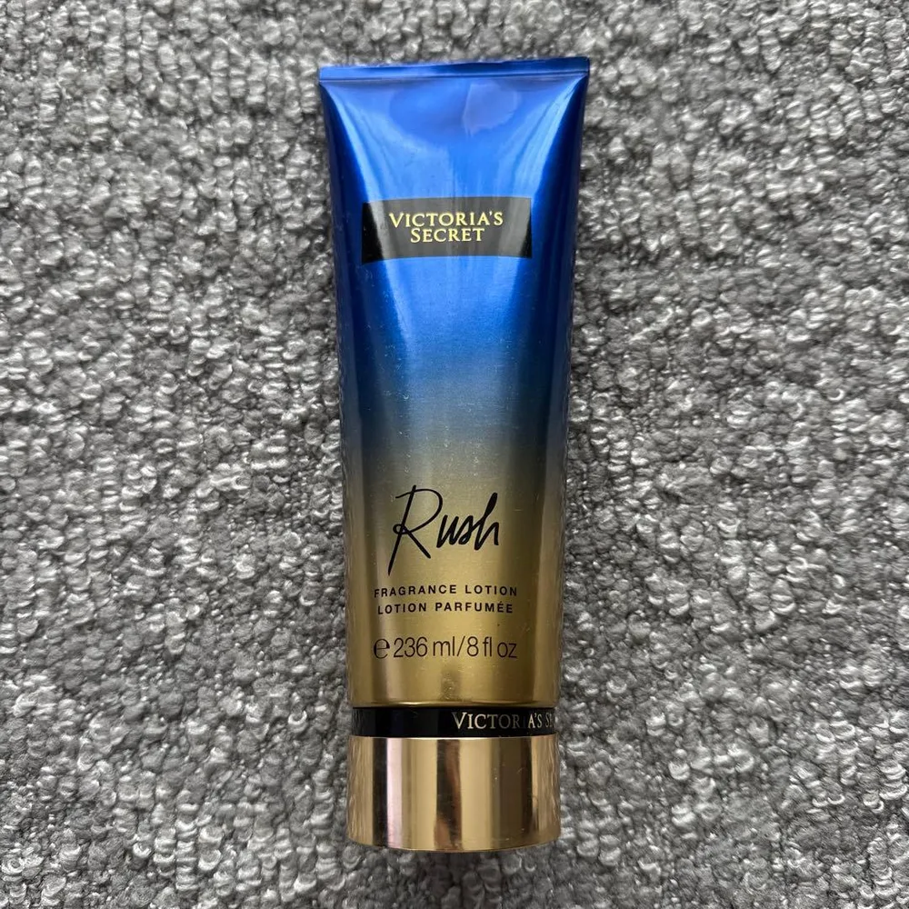 Victoria's Secret Rush フレグランスボディローション