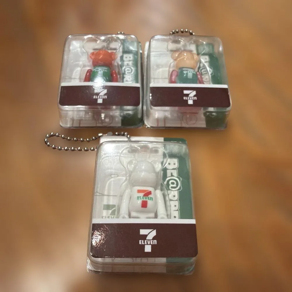 BE@RBRICK セブンイレブン ベアブリック チャーム