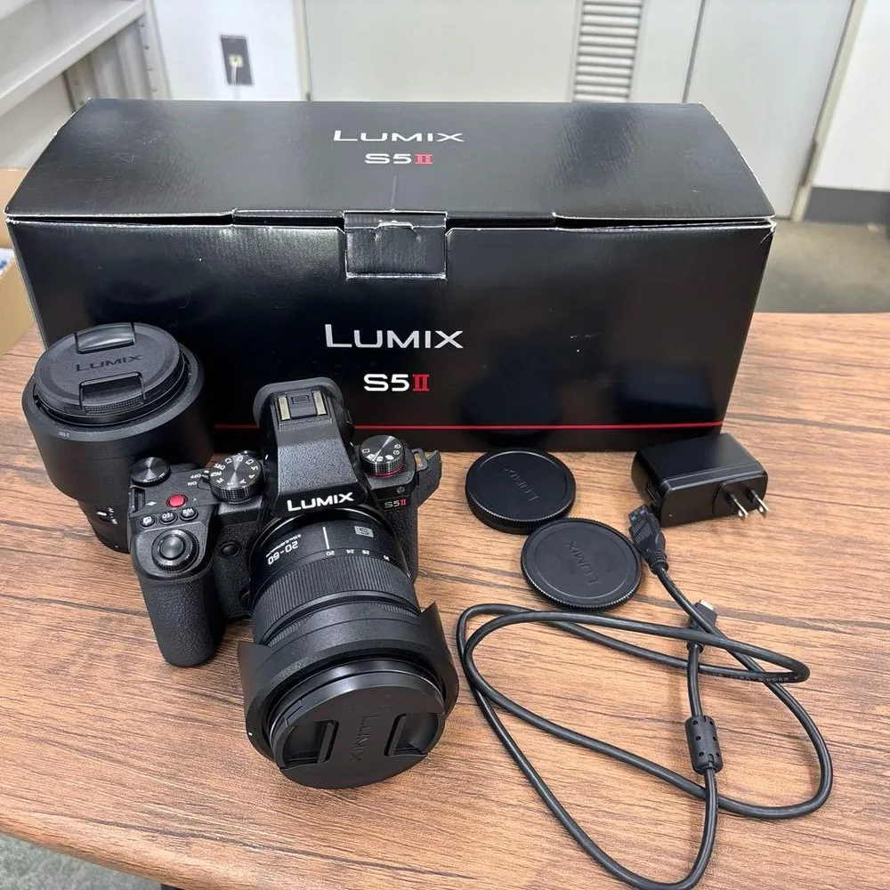 Panasonic LUMIX S5II ダブルレンズキット