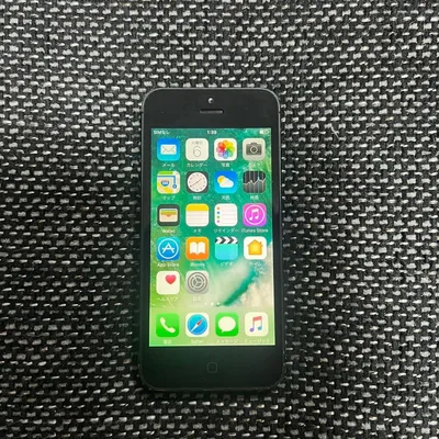 Apple iPhone 5 32GB ブラック 本体