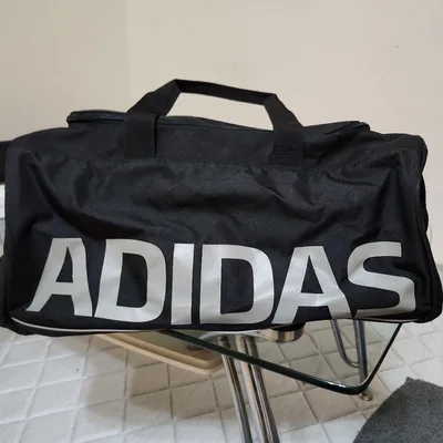 adidas ボストンバッグ ブラック
