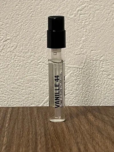 LE LABO ルラボ VANILLE 44 ヴァニーユ 1.5mL パリ 限定