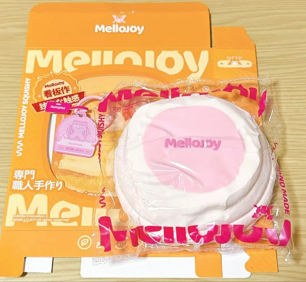 mellojoy メロジョイ いちご ストロベリー スフレ Lサイズ スクイーズ