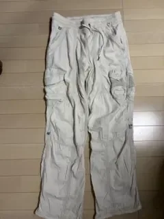 goa パラシュートカーゴパンツ