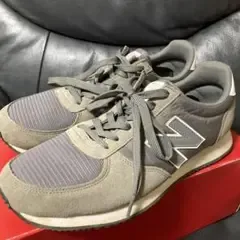 New Balance ニューバランススニーカー グレーU220FK 26㎝