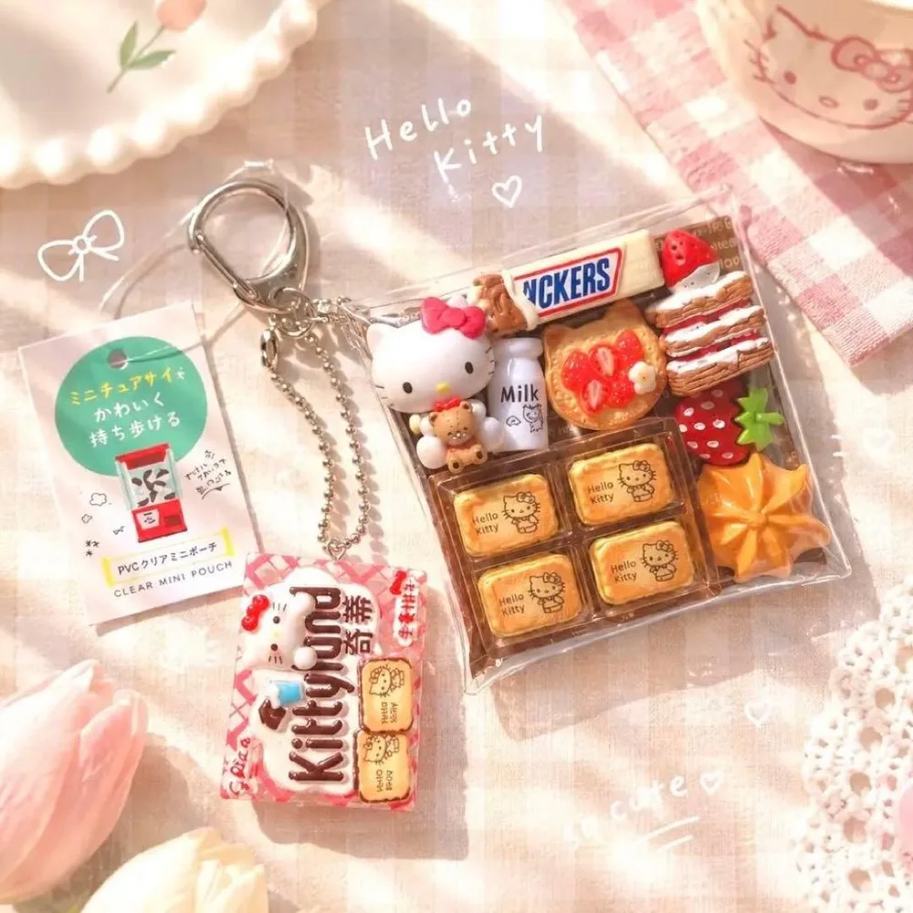 I'm Hello Kitty フィギュア 身長はりんご5個分よ ★