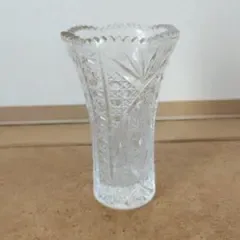 クリスタルガラス 花瓶 フラワーベース カットガラス