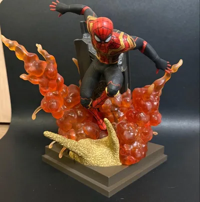 ハッピーくじ スパイダーマン フィギュア 3体セット