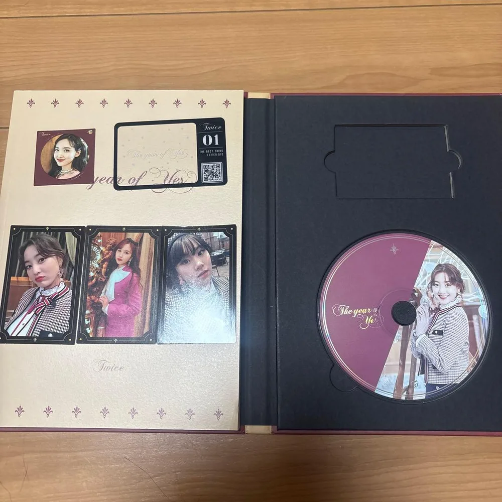 TWICE The year of Yes CD アルバム