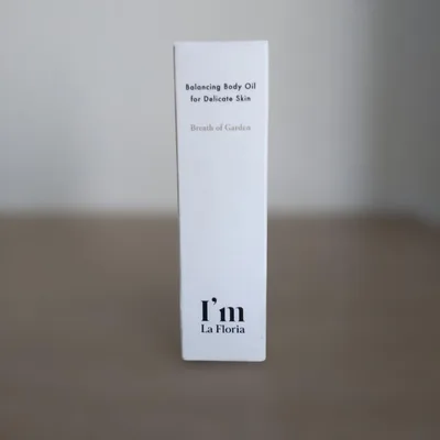 I'm La Floria バランシングボディオイル 30mL デリケート
