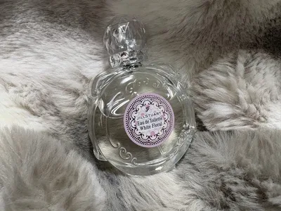 新品同様☆JILLSTUART オードトワレ ホワイトフローラル 50ml 香水