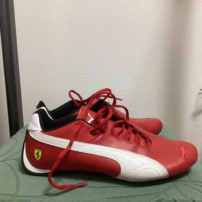 PUMA Ferrari スニーカー レッド