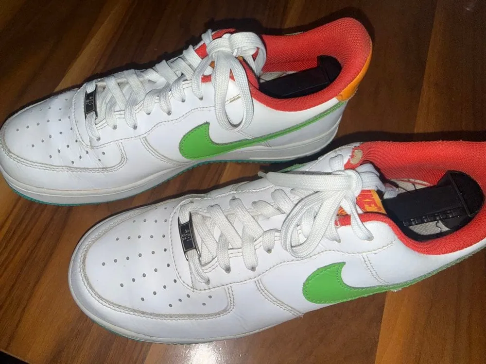 NIKE Air Force 1 รองเท้าผ้าใบไม่หุ้มข้อ