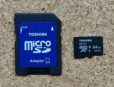 TOSHIBA microSD 64GB