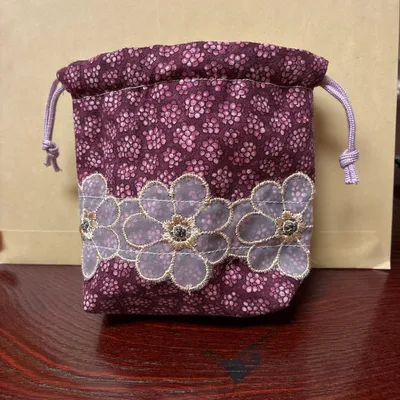 ハンドメイド 花柄レース巾着袋