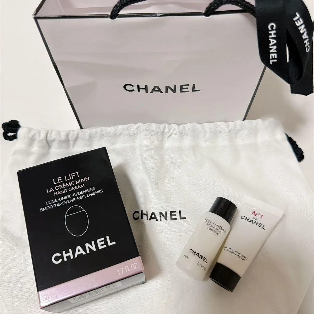 未使用 CHANEL LE LIFT ハンドクリーム サンプル 巾着 セット