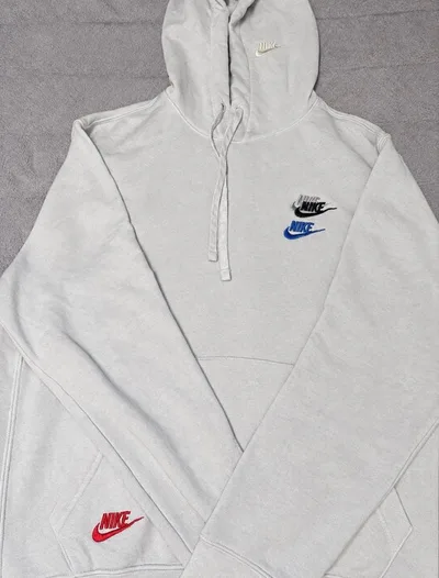 NIKE パーカー 刺繍ロゴ マルチカラー