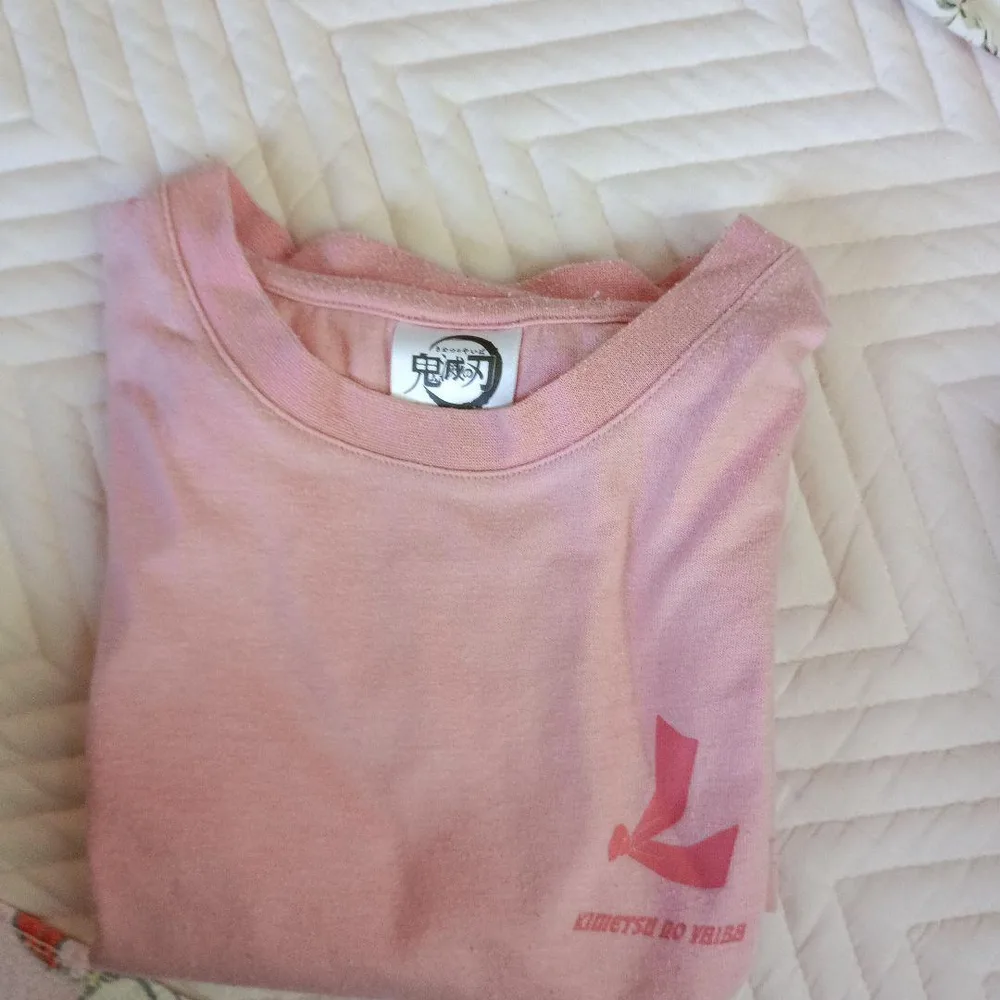 鬼滅の刃 竈門禰豆子 Tシャツ ピンク