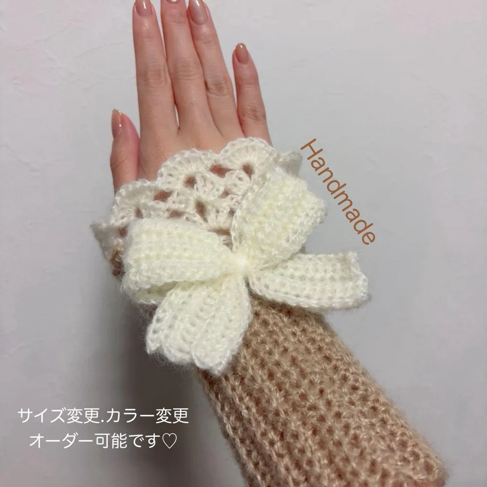 ♡フリルとリボンが可愛い アームカバー つけ袖 ハンドメイド♡