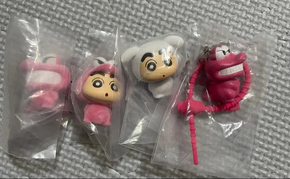クレヨンしんちゃん 4個セット