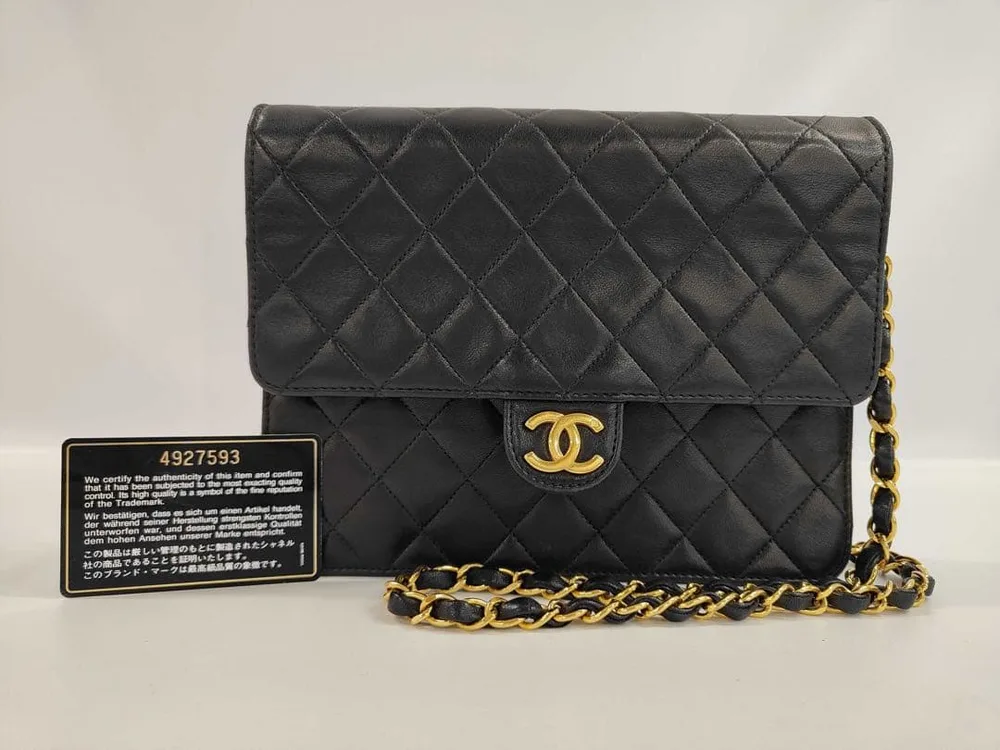 CHANEL マトラッセ チェーンショルダーバッグ ブラック