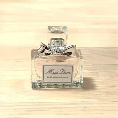DIOR ミスディオール ブルーミングブーケ オードゥトワレ 5ml