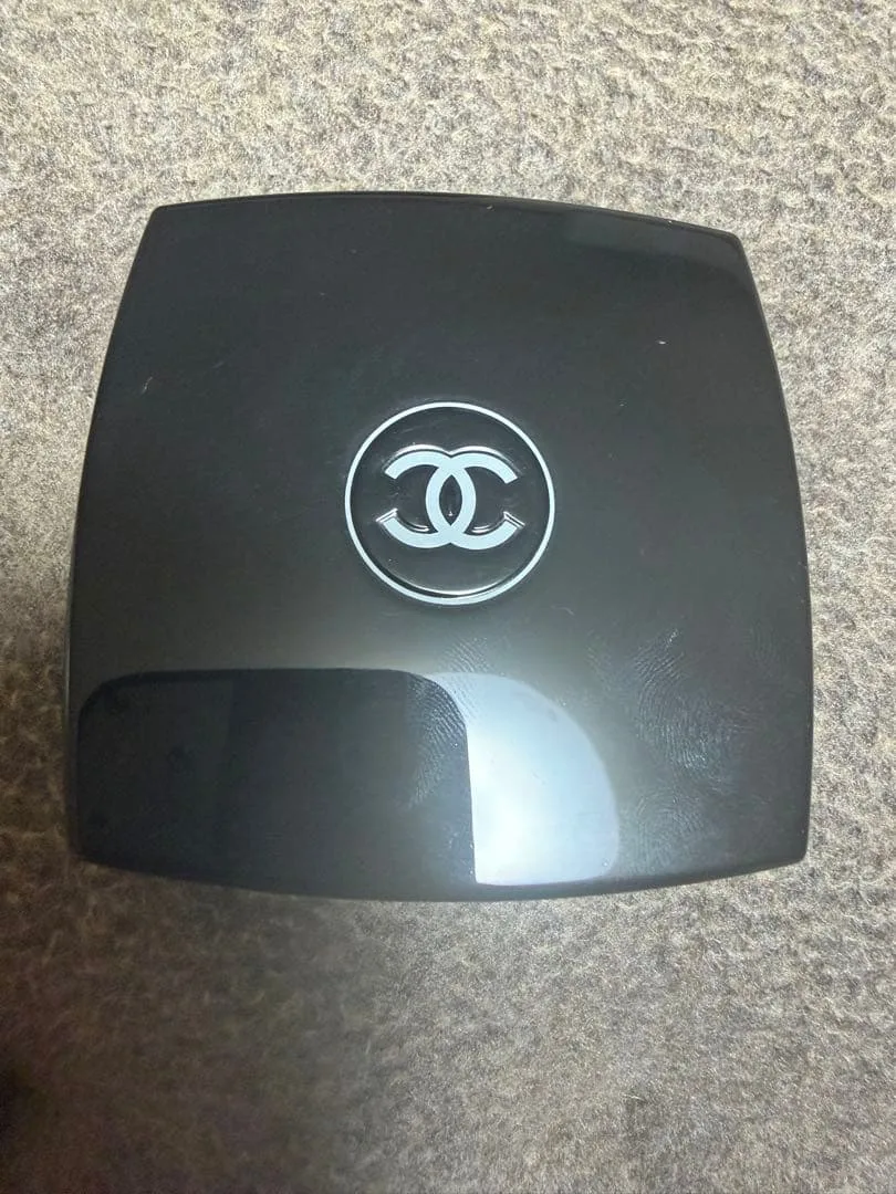 CHANEL フェイスパウダー