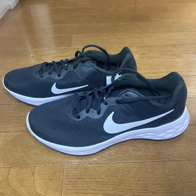 NIKE スニーカー ブラック ホワイト 27.0㎝