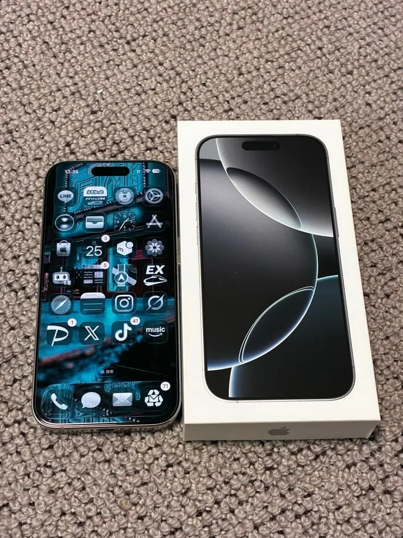 超美品 iPhone 16 pro 1TB 本体 SIMフリー