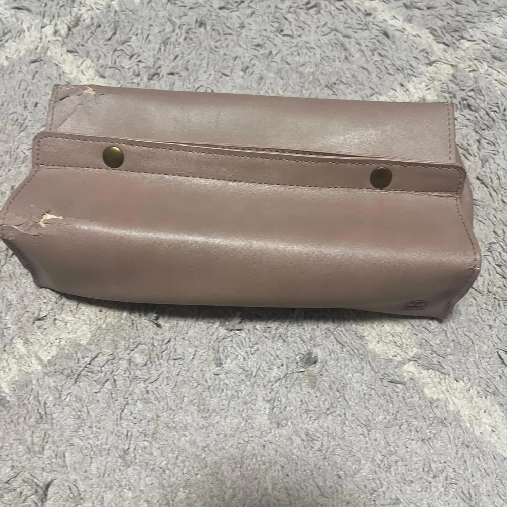 ティッシュケース