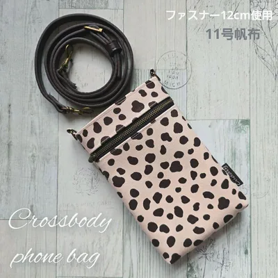 ハンドメイド スマホショルダーポーチ スマホポーチ ダルメシアン柄