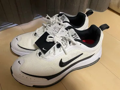 NIKE AIR MAX AP รองเท้าผ้าใบสีขาวดำ